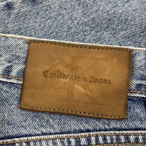Calvin Klein 12" High Rise Double Stone Wash Jeans 8 - Picture 8 of 14